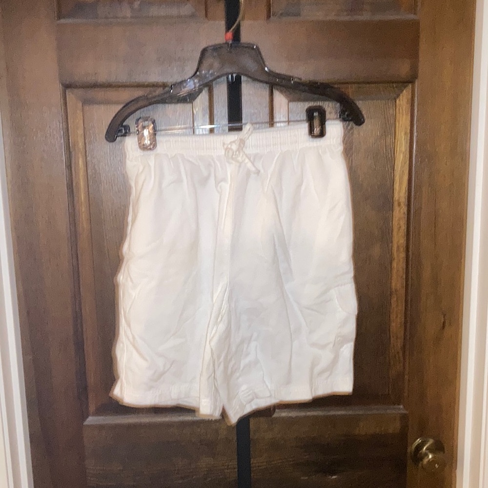 🔥Versatile Style White Cargo Shorts with Elastic and drawstring Waist Size Small